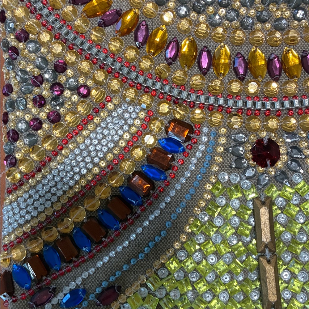 NWOT Beaded Multicolor Embellished Clutch with Tassel Zip - Picture 8 of 9